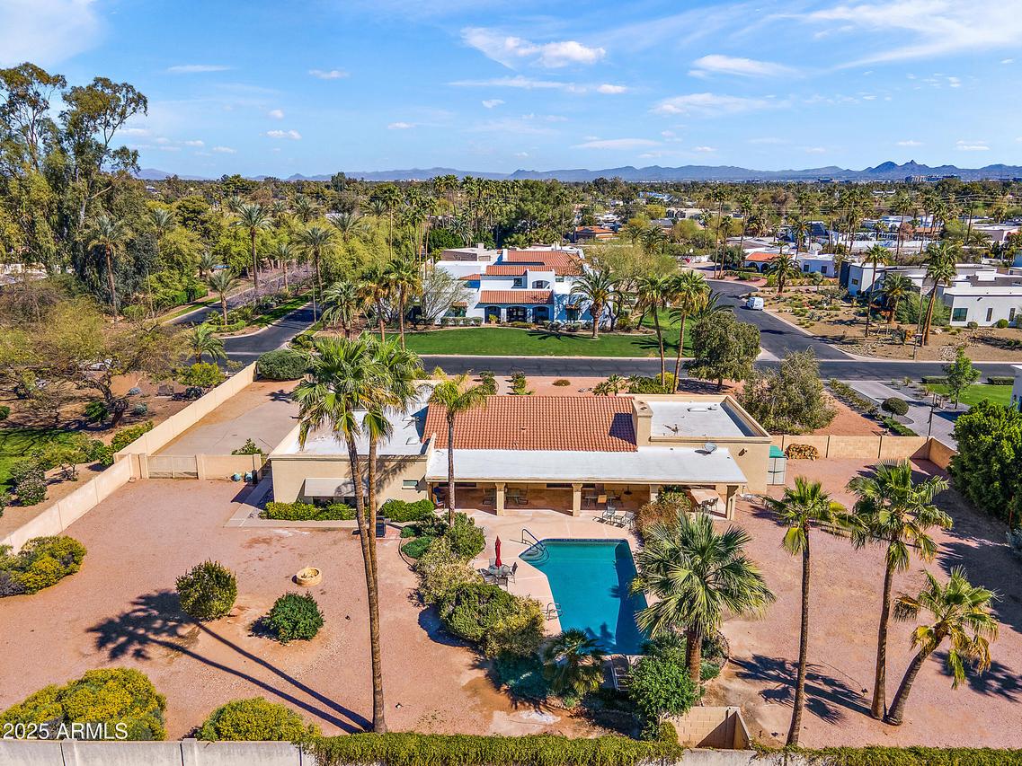 6137 E Paradise Dr., Scottsdale, AZ 85254