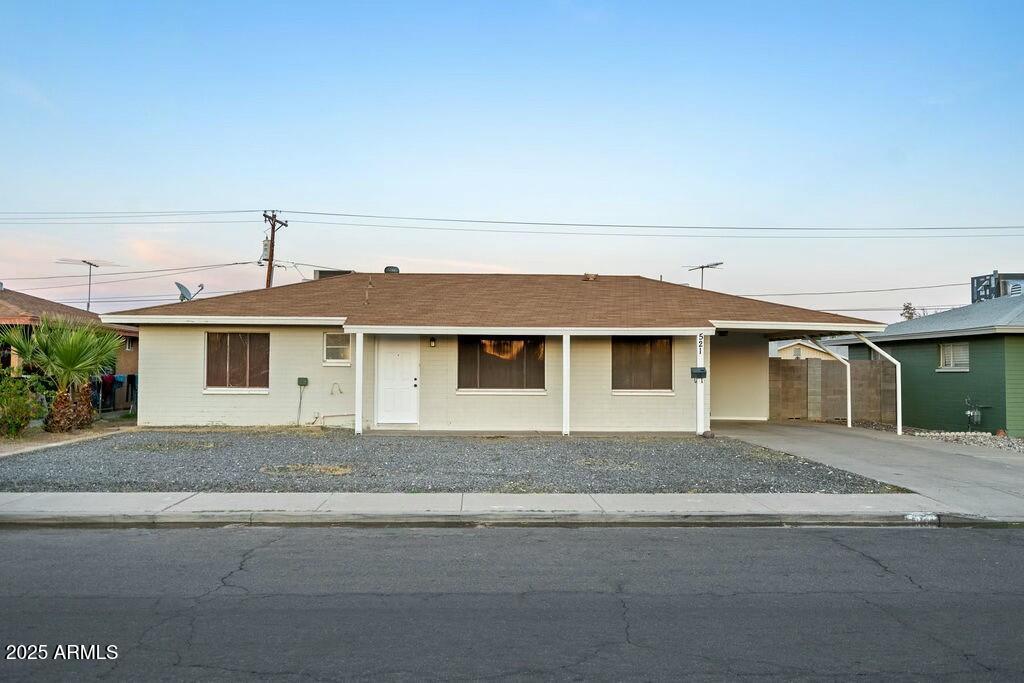 521 S Lazona Dr., Mesa, AZ 85204