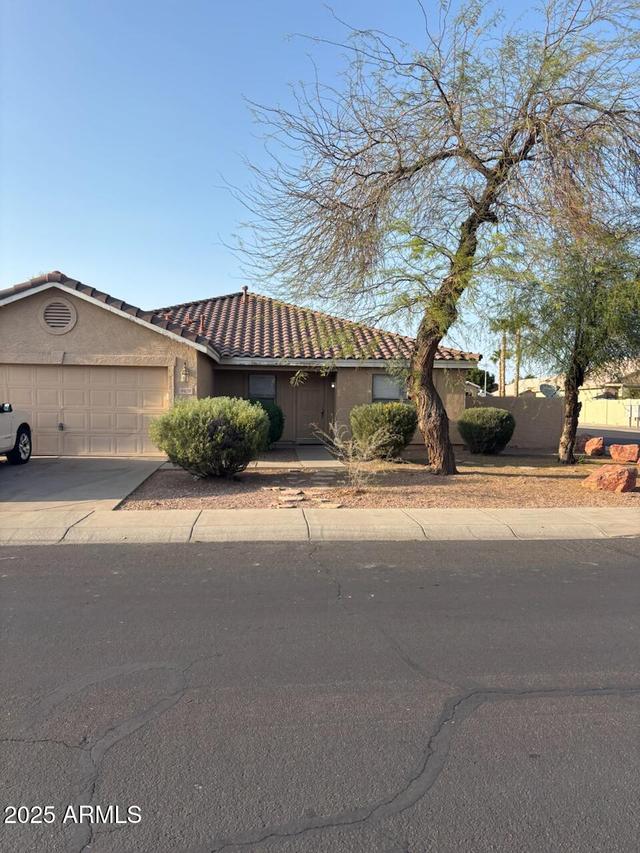 9428 W Highland Ave., Phoenix, AZ 85037