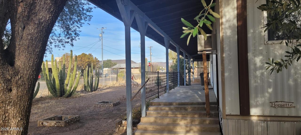 19045 E K-mine Rd., Black Canyon City, AZ 85324