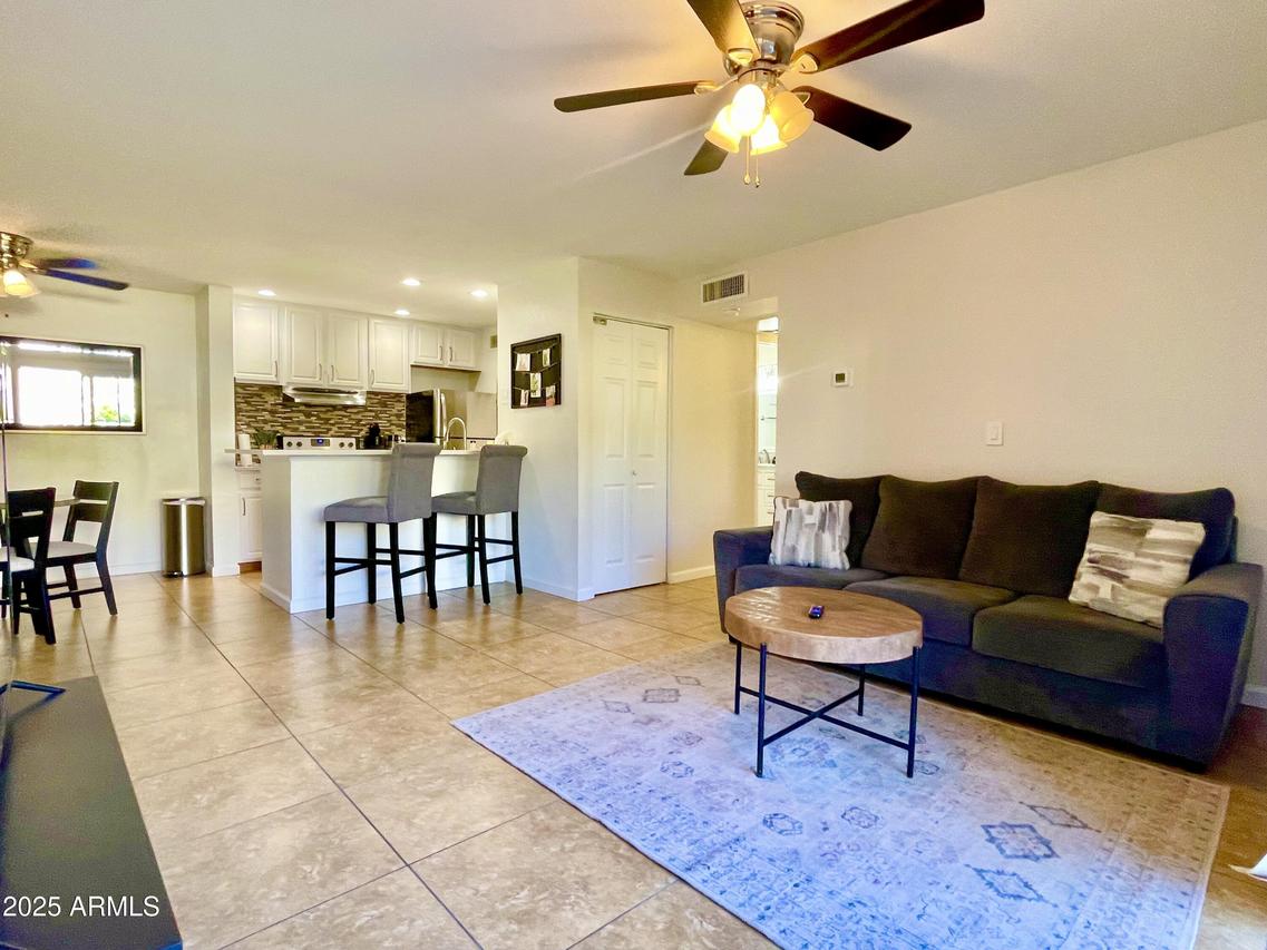 8055 E Thomas Rd. #G101, Scottsdale, AZ 85251