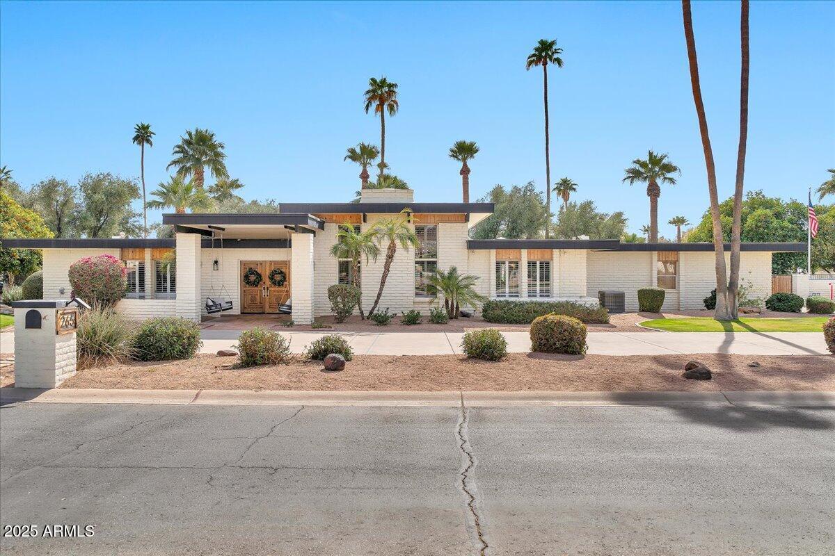 265 E Estero Ln., Litchfield Park, AZ 85340