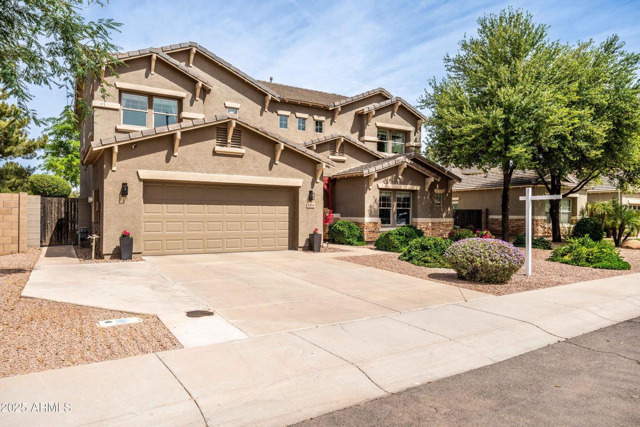 1374 E Parkview Dr., Gilbert, AZ 85295