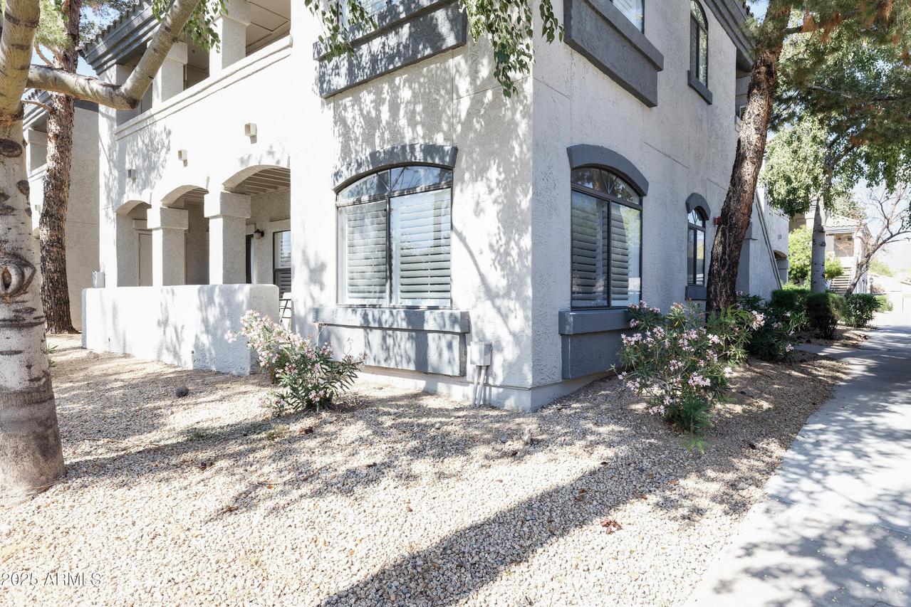 15095 N Thompson Peak Pkwy. #1012, Scottsdale, AZ 85260