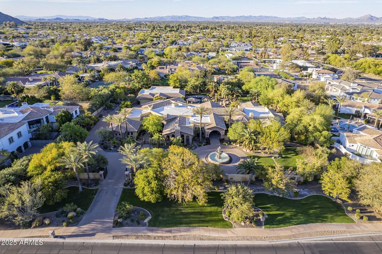 5030 E Mockingbird Ln., Paradise Valley, AZ 85253