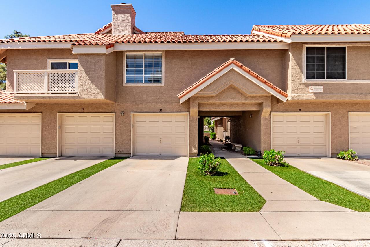 1633 E Lakeside Dr. #25, Gilbert, AZ 85234