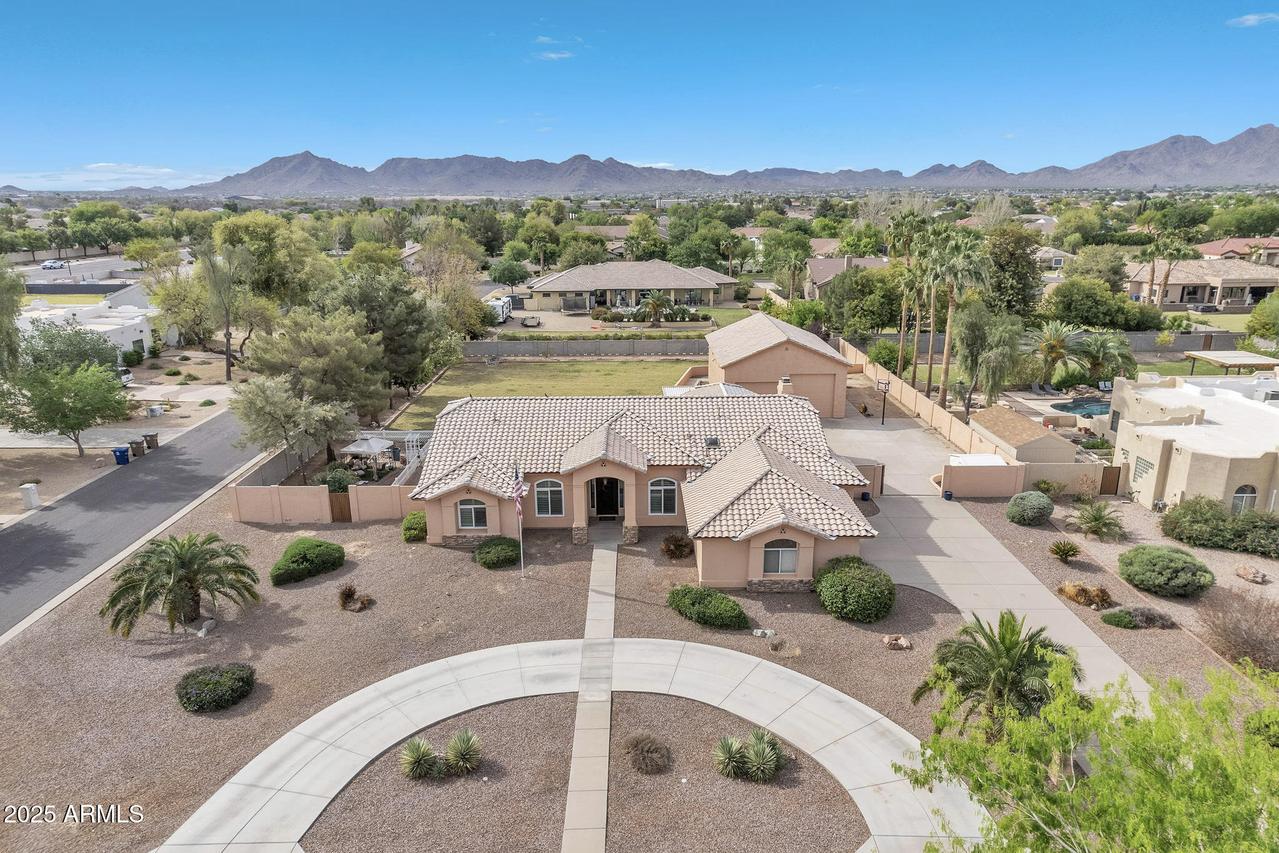 19995 E Via Del Rancho Rd., Queen Creek, AZ 85142