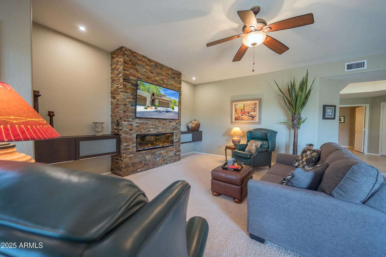 19700 N 76th St. #2091, Scottsdale, AZ 85255