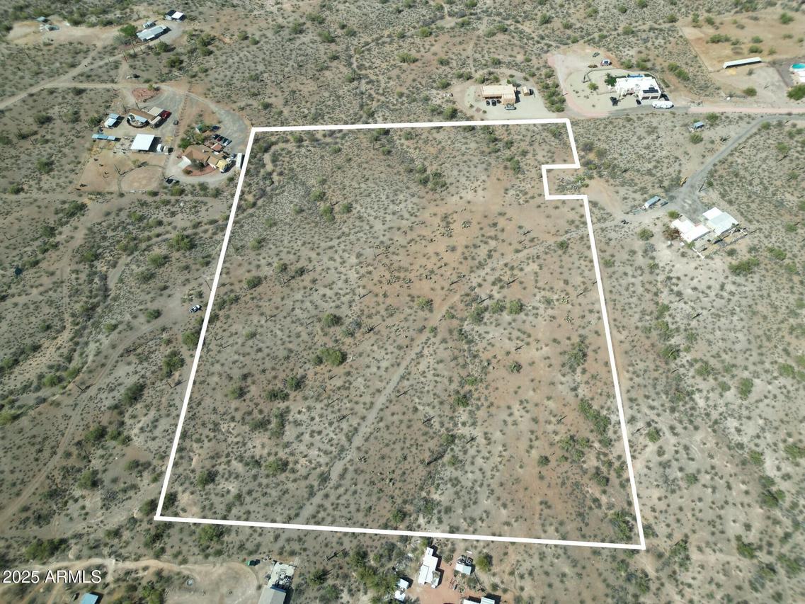 43513 N 261st Ave., Morristown, AZ 85342