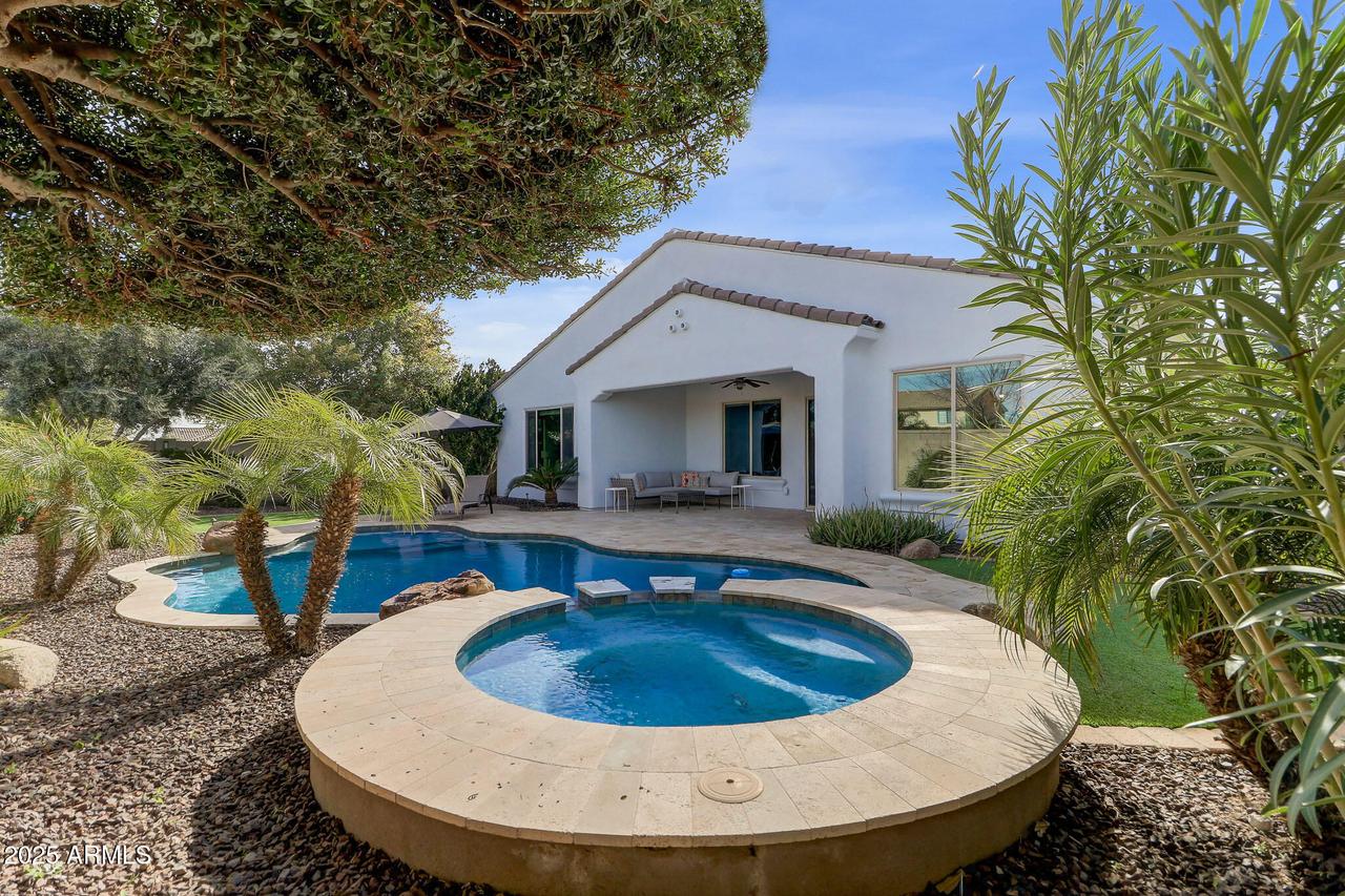 2896 E Maplewood St., Gilbert, AZ 85297