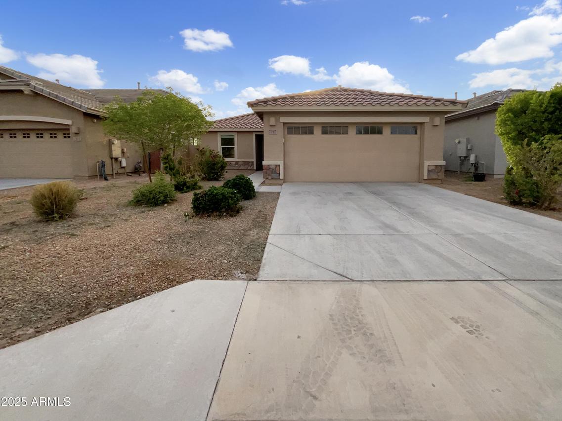 7215 N 123rd Dr., Glendale, AZ 85307