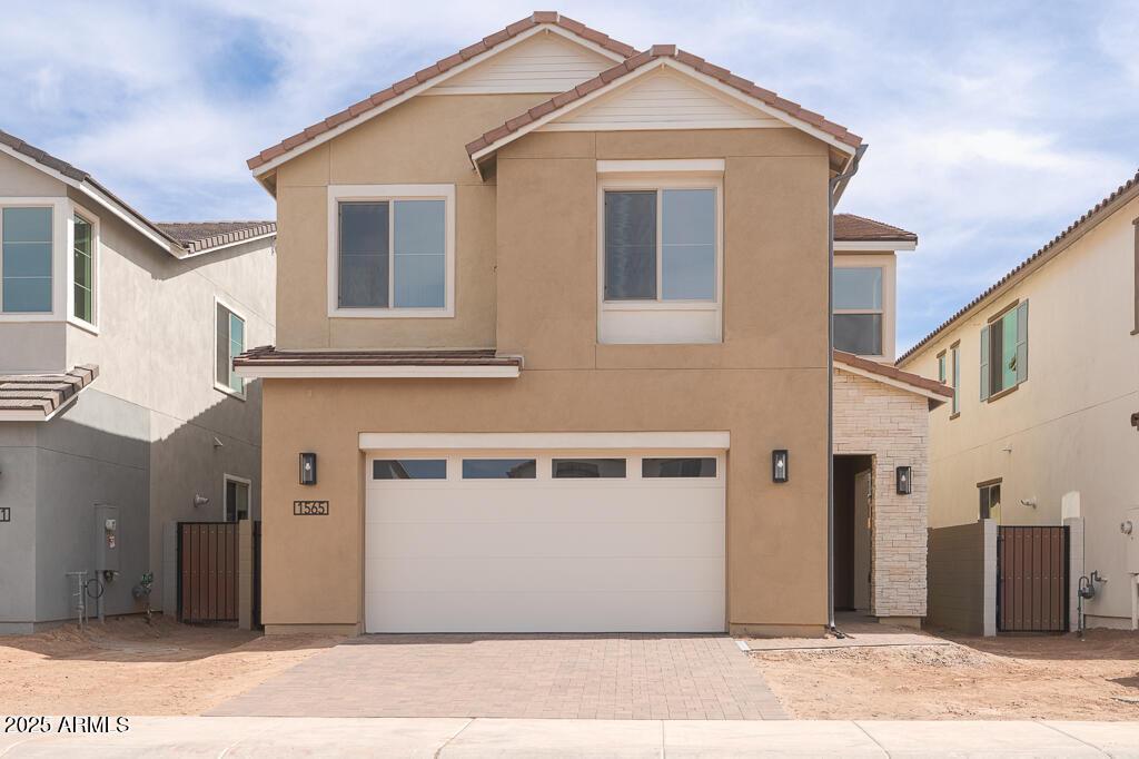 1565 E Tiffany Way, Gilbert, AZ 85298