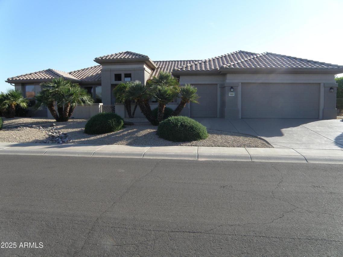 18001 N Timber Ridge Dr., Surprise, AZ 85374
