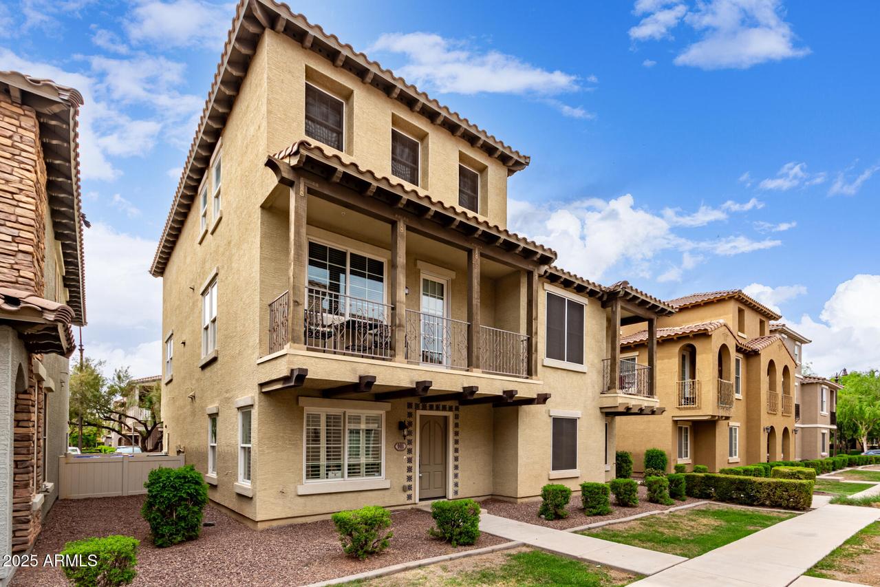 901 S Storment Ln., Gilbert, AZ 85296