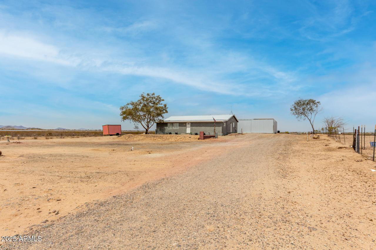 33430 W Siesta Way, Tonopah, AZ 85354