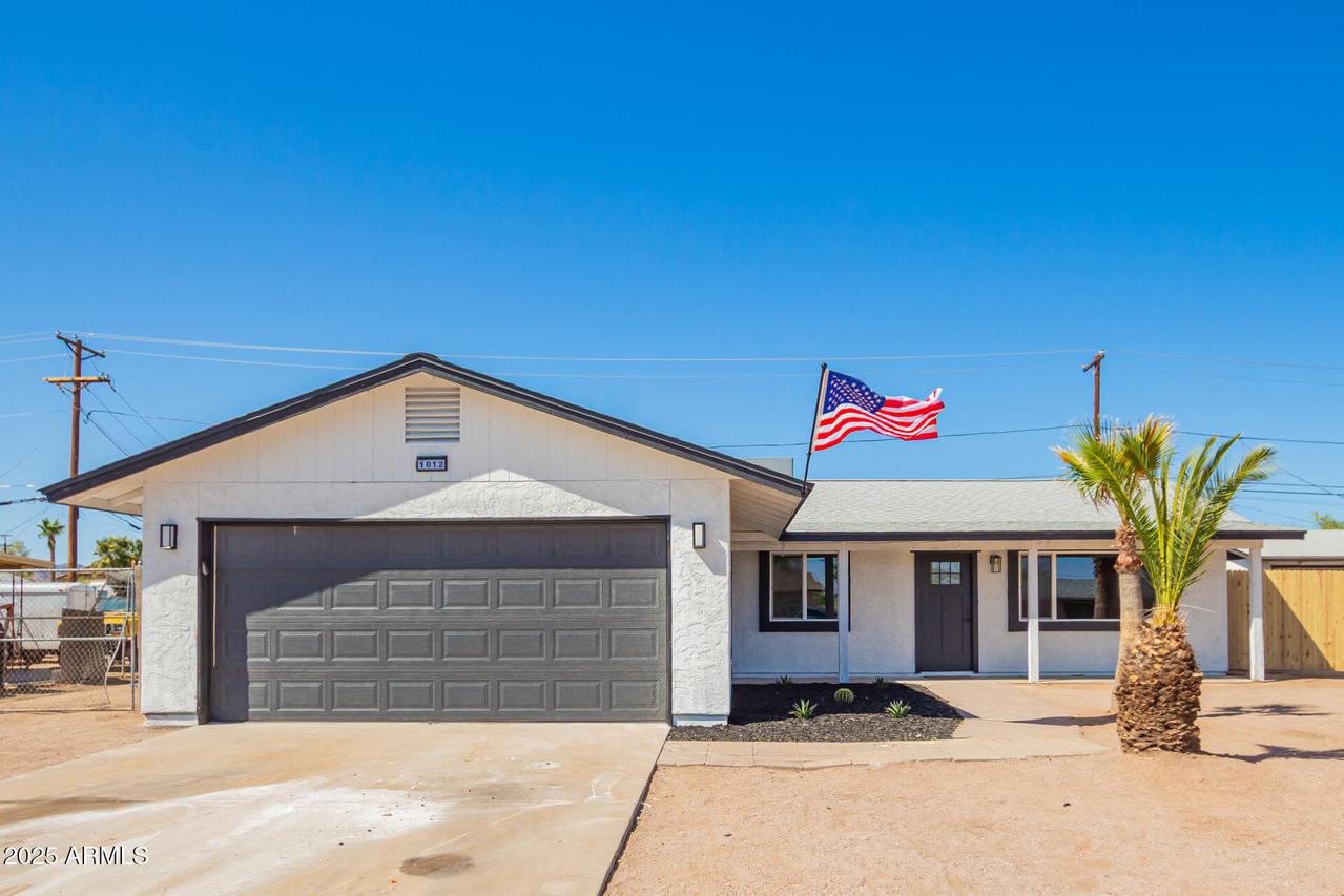 1012 E Estevan Ave., Apache Junction, AZ 85119