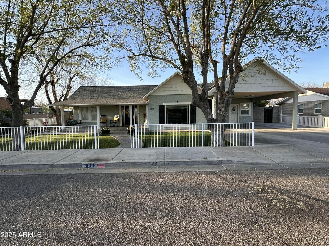 3695 W 1st St., Thatcher, AZ 85552