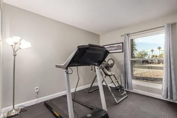 863 W Kiva Ave., Mesa, AZ 85210