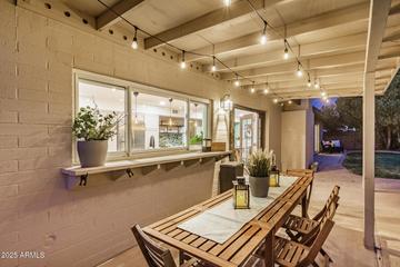 863 W Kiva Ave., Mesa, AZ 85210