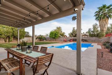 863 W Kiva Ave., Mesa, AZ 85210