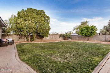 863 W Kiva Ave., Mesa, AZ 85210