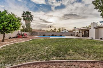 863 W Kiva Ave., Mesa, AZ 85210