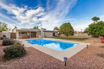 863 W Kiva Ave., Mesa, AZ 85210