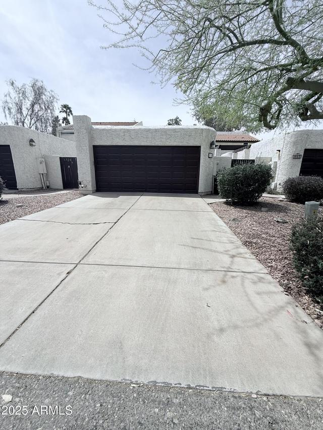 1720 S River Dr., Tempe, AZ 85281