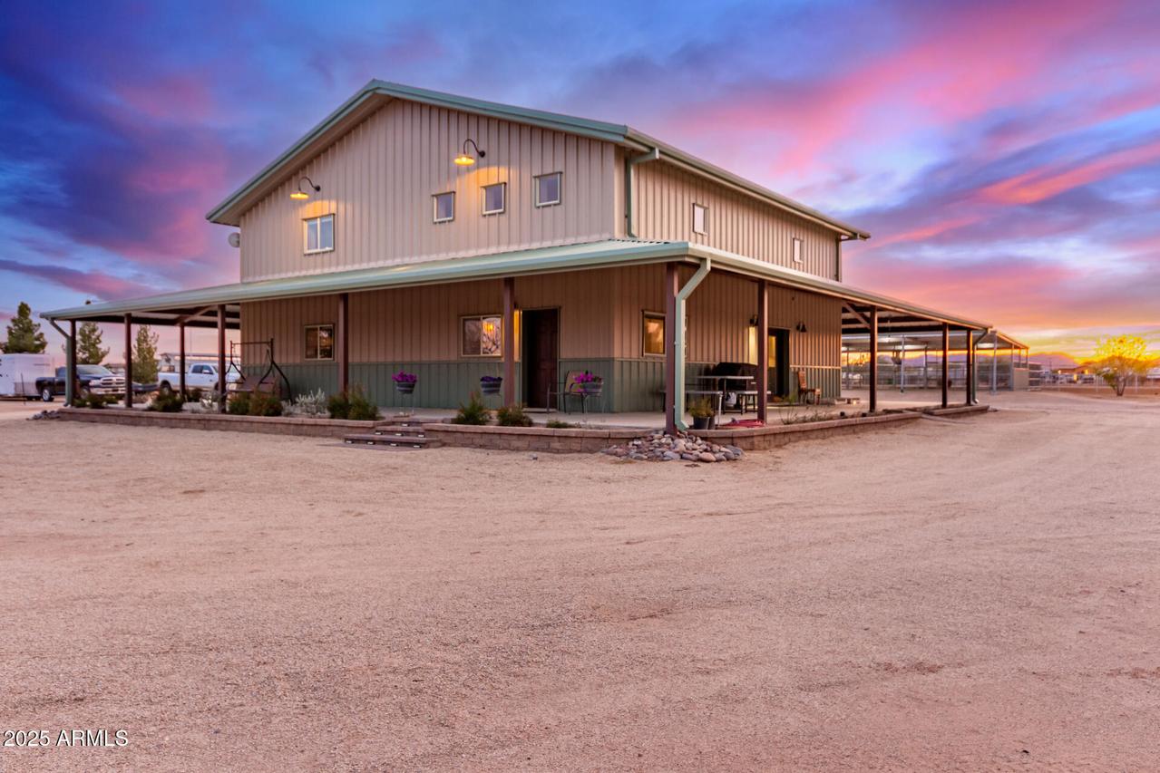 29756 N Varnum Rd., San Tan Valley, AZ 85143