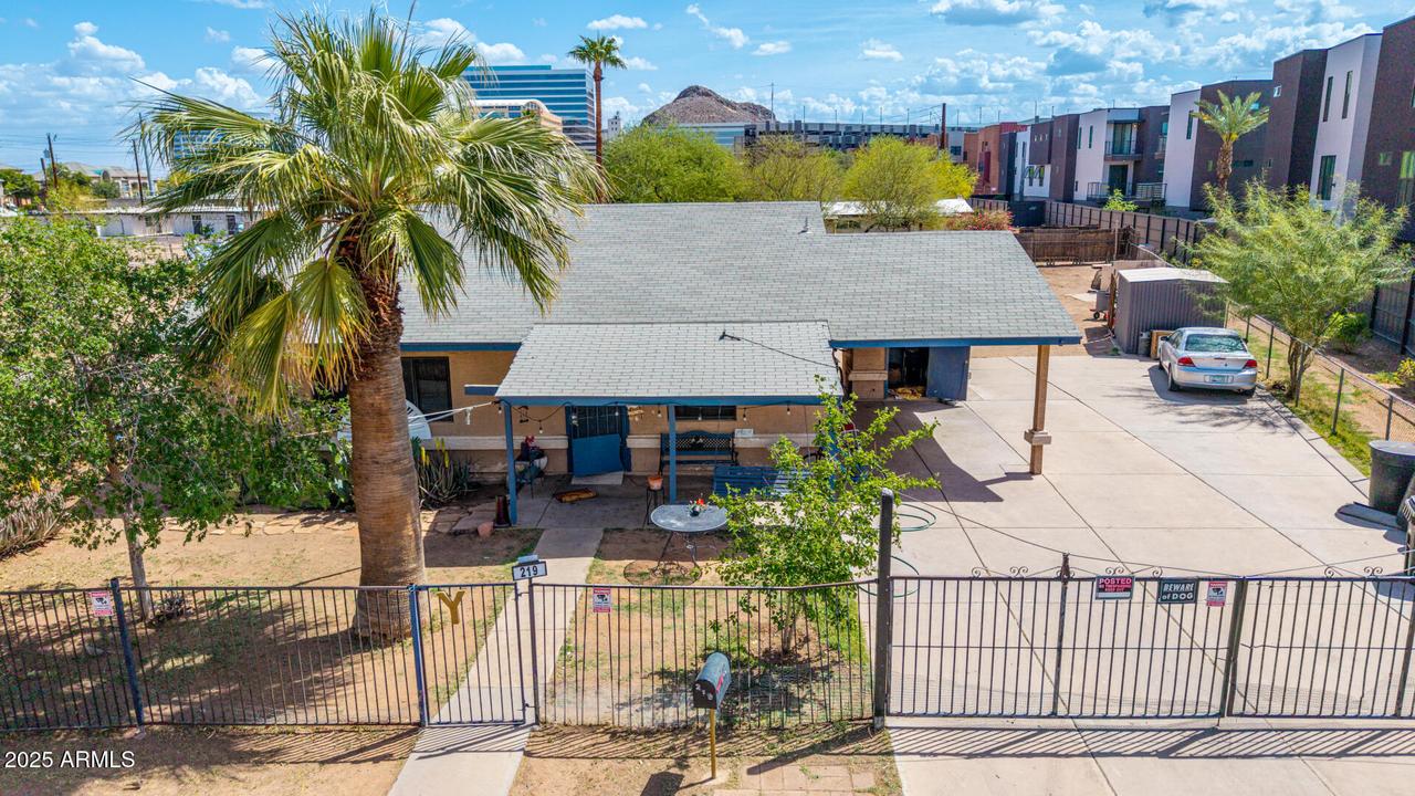 219 S Roosevelt St., Tempe, AZ 85281