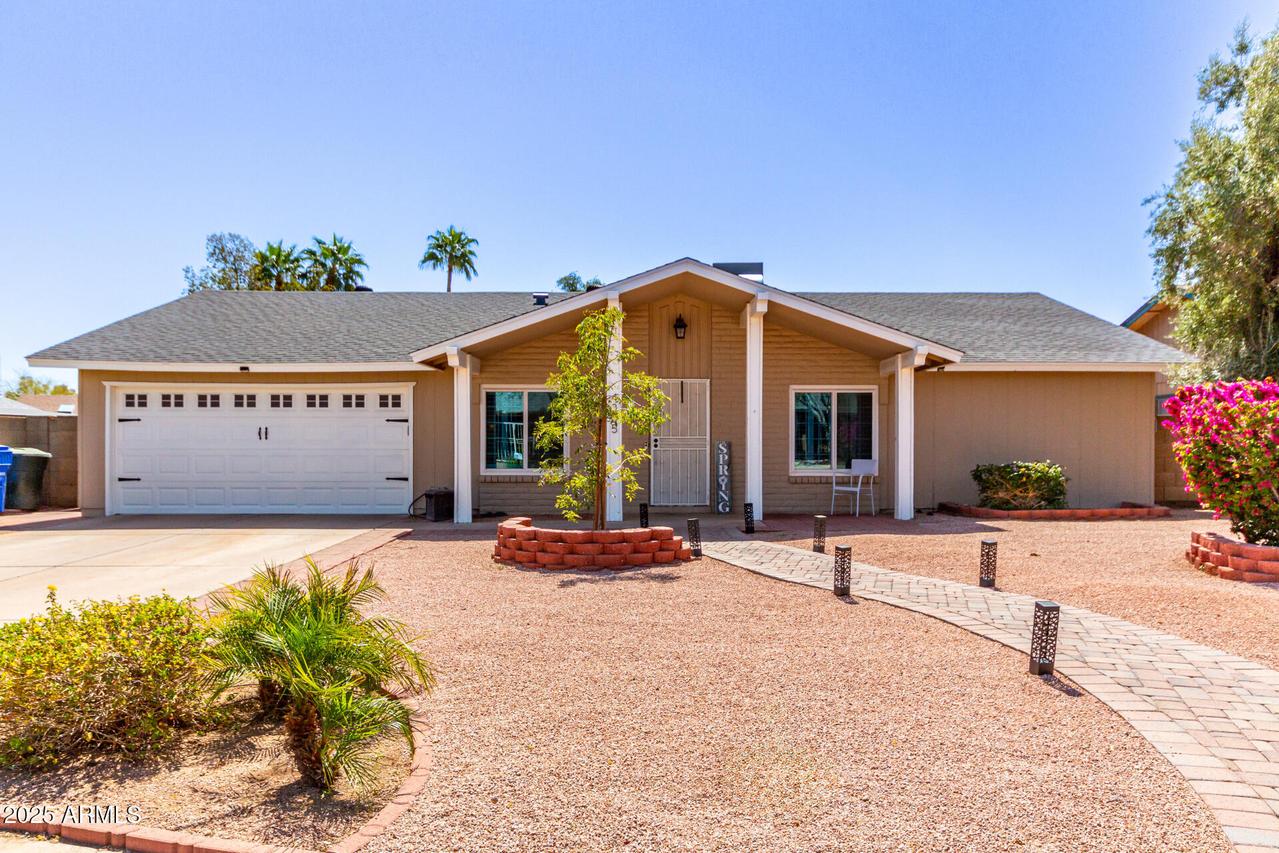 4305 E Cherokee St., Phoenix, AZ 85044