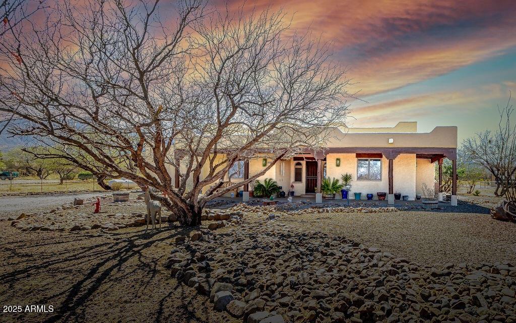 6098 S Calle De La Rosa, Hereford, AZ 85615