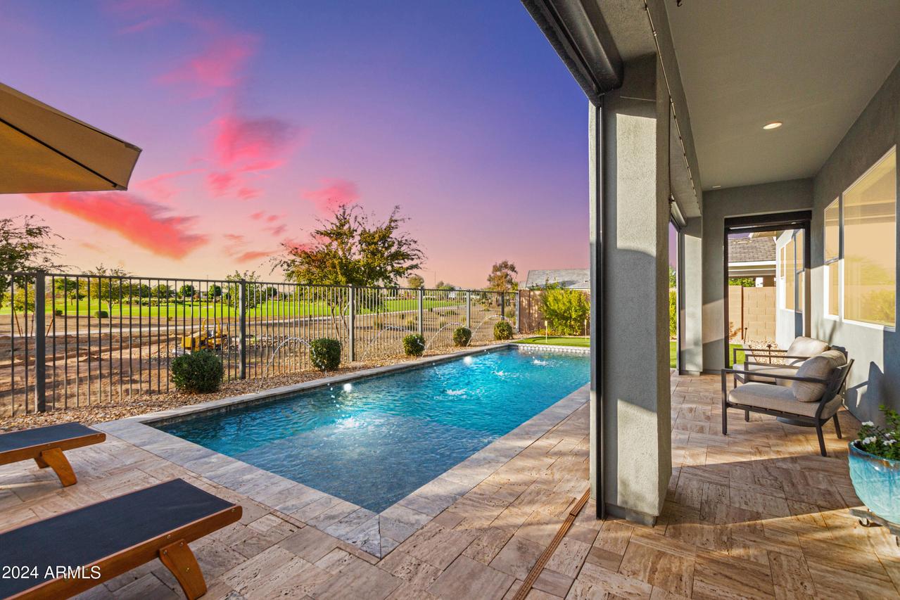 11656 N San Clemente St., Surprise, AZ 85388