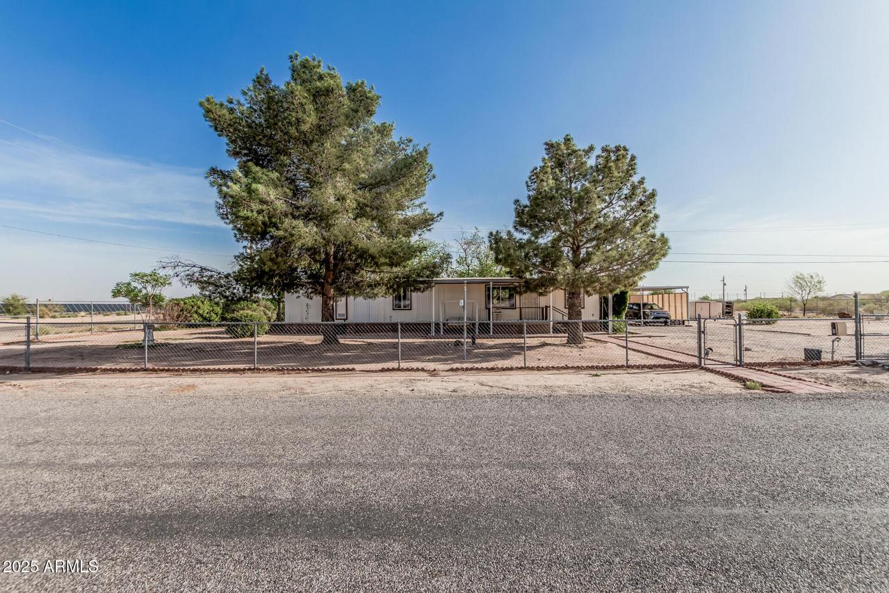 3005 W Solano Dr., Eloy, AZ 85131