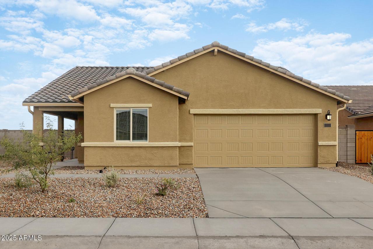 4043 N Ghost Hollow Way, Casa Grande, AZ 85122