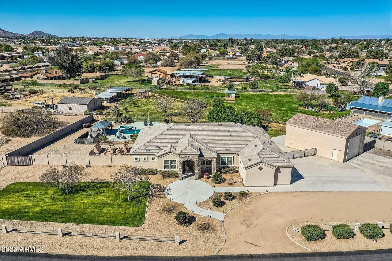 19535 E Via De Olivos Rd., Queen Creek, AZ 85142
