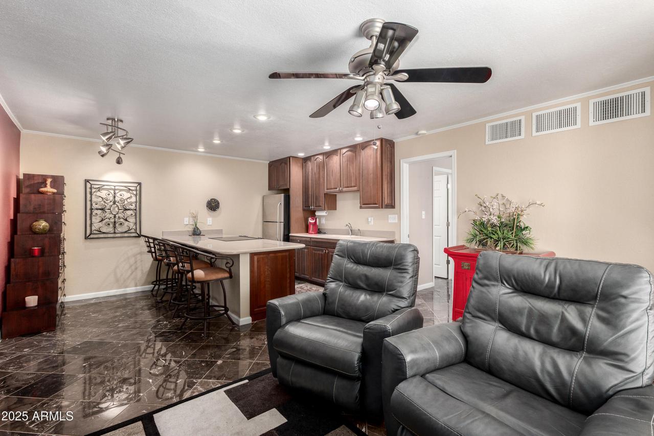1440 N Idaho Rd. #2053, Apache Junction, AZ 85119