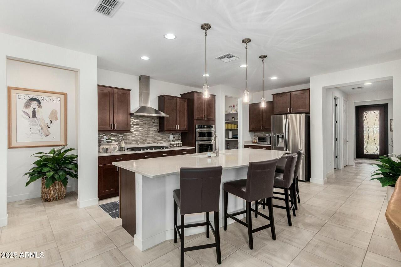 3945 E Cherry Hills Dr., Chandler, AZ 85249
