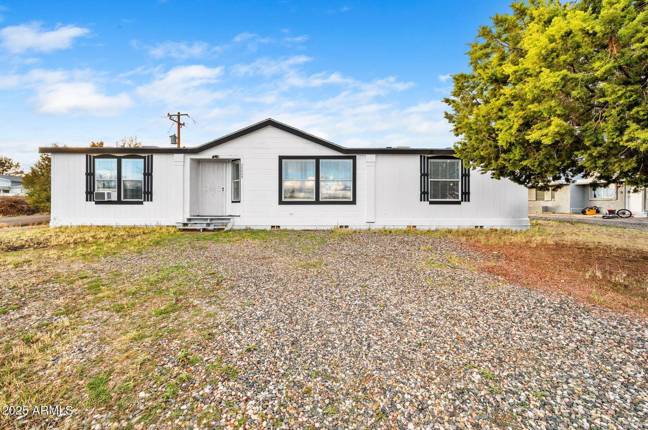 20908 E Deer Valley Ln., Mayer, AZ 86333