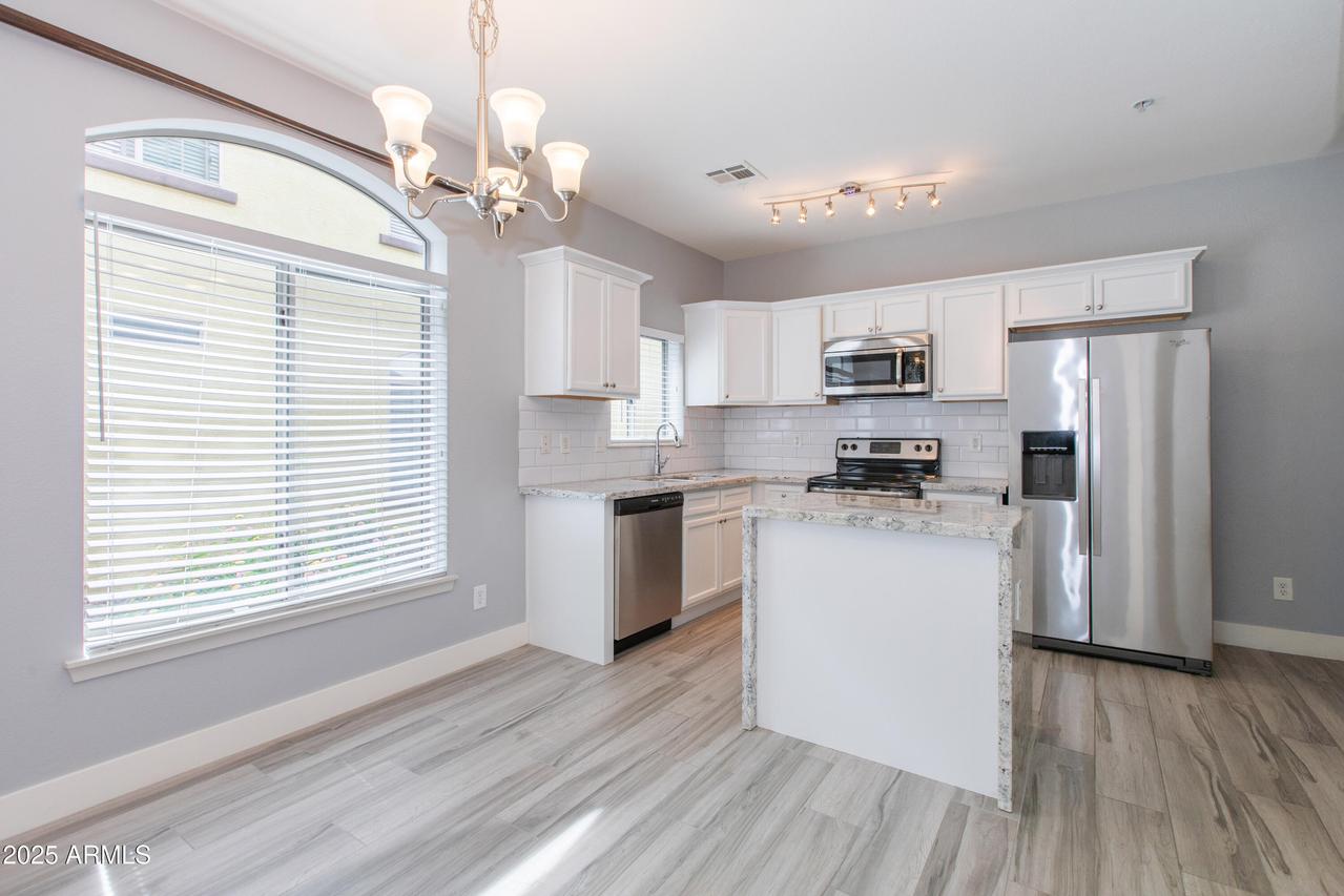 2725 E Mine Creek Rd. #1031, Phoenix, AZ 85024