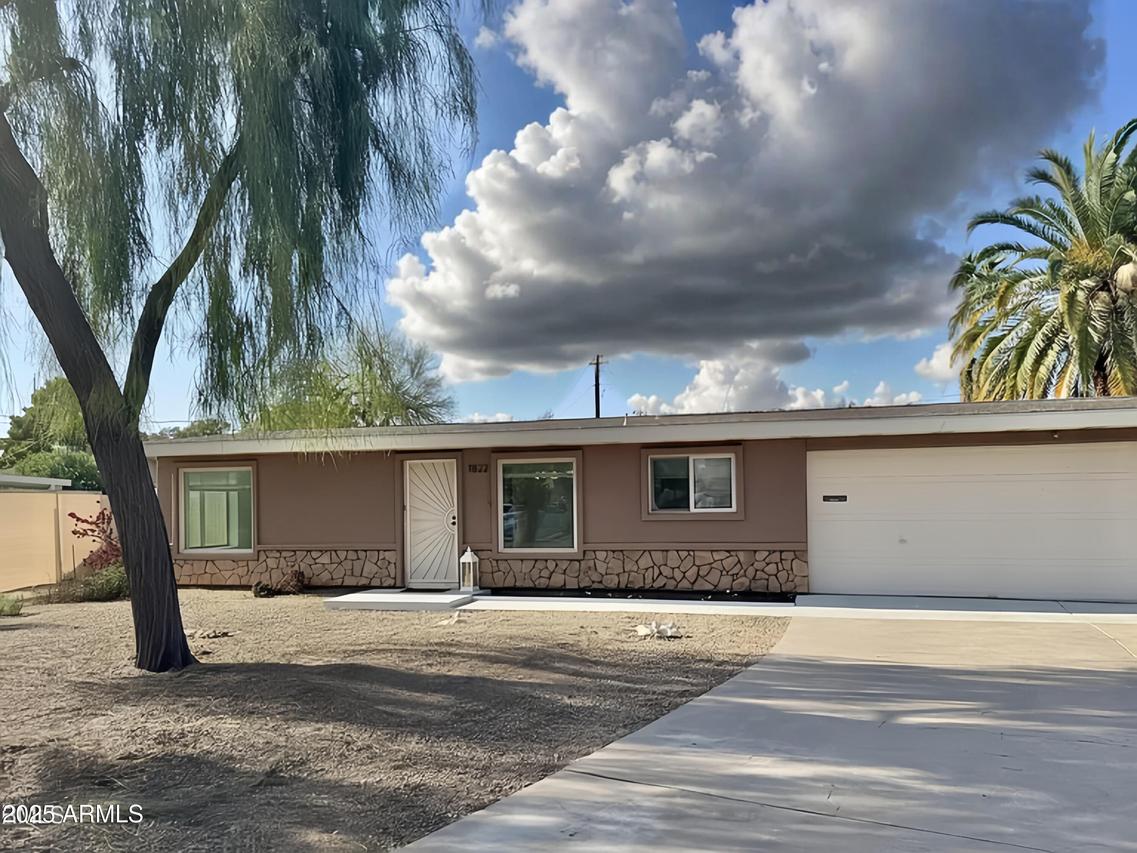 1822 E Roma Ave., Phoenix, AZ 85016