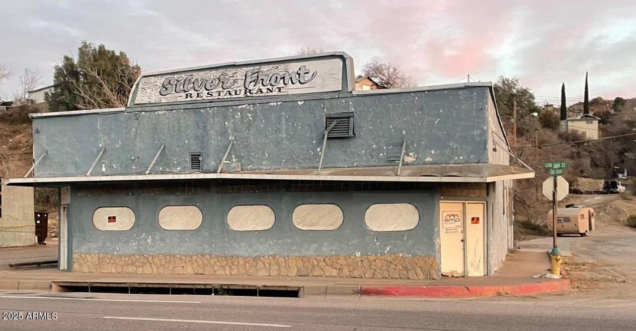617 W Live Oak St., Miami, AZ 85539