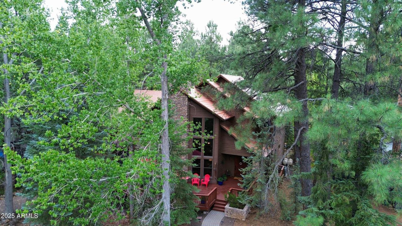 745 Stringer Rd., Munds Park, AZ 86017