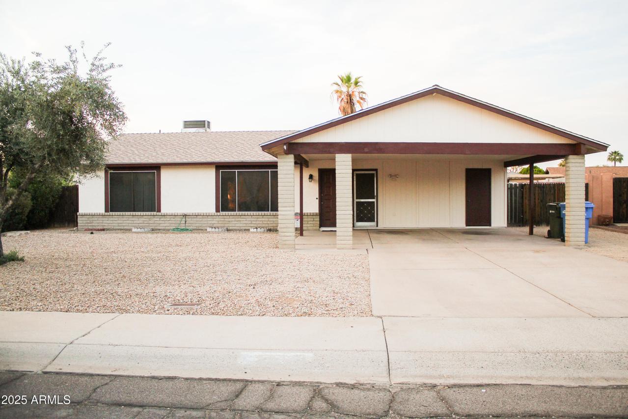 2738 E Libby St., Phoenix, AZ 85032