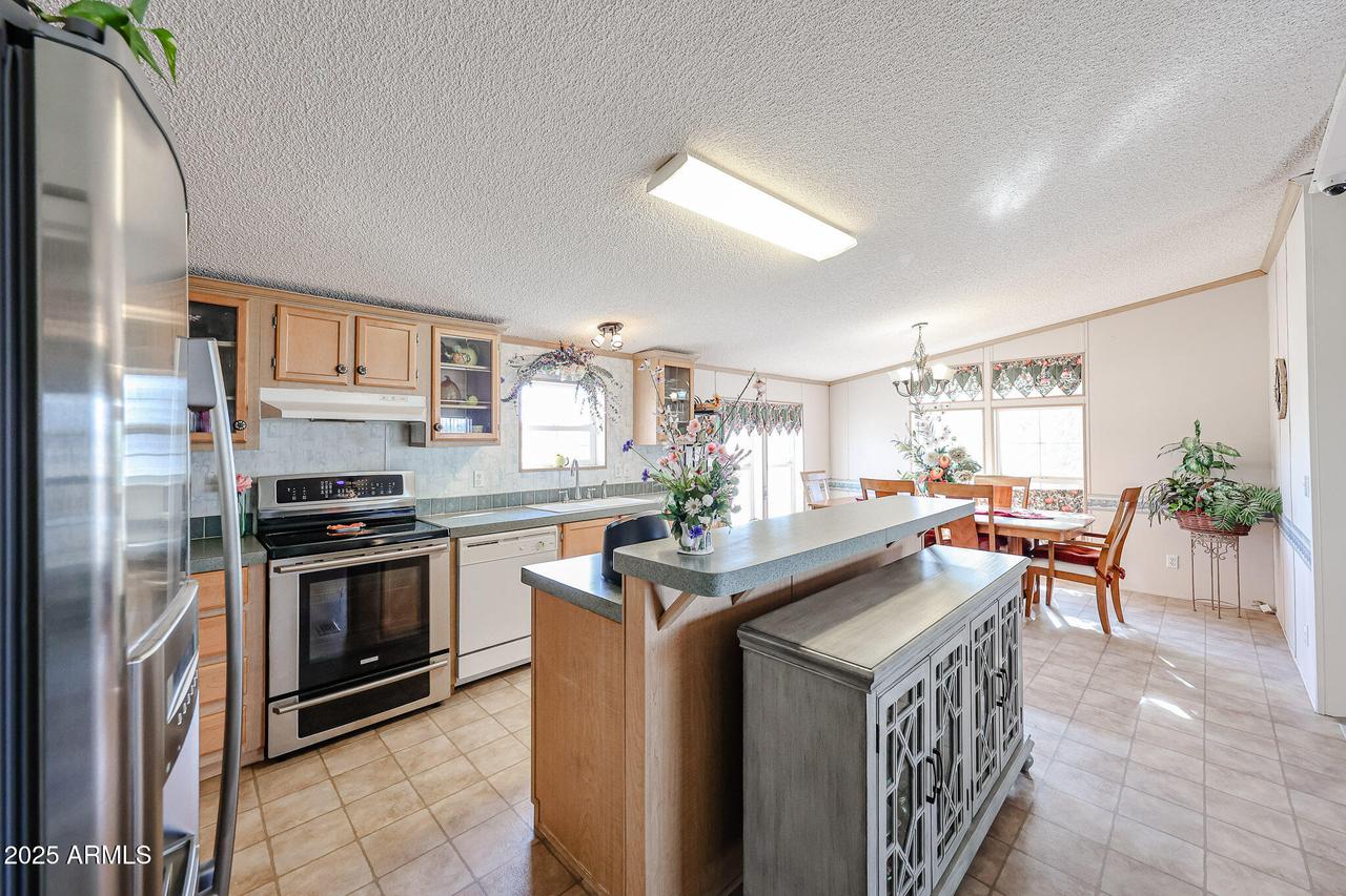 22547 W Duane Ln., Wittmann, AZ 85361