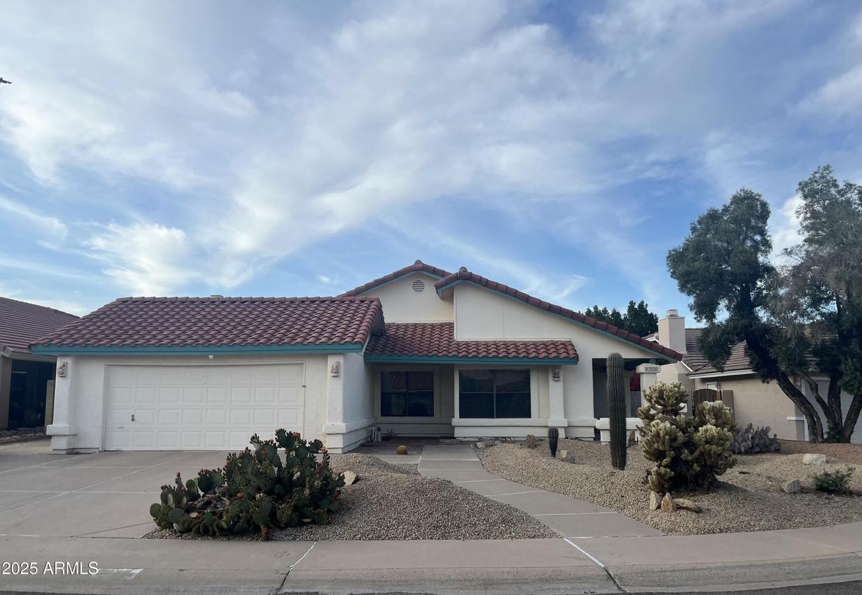 3926 E Coconino St., Phoenix, AZ 85044