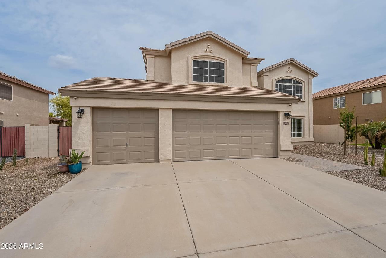 31511 N Shale Dr., San Tan Valley, AZ 85143