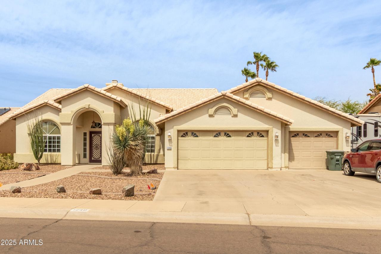 1240 E Sunset Dr., Casa Grande, AZ 85122