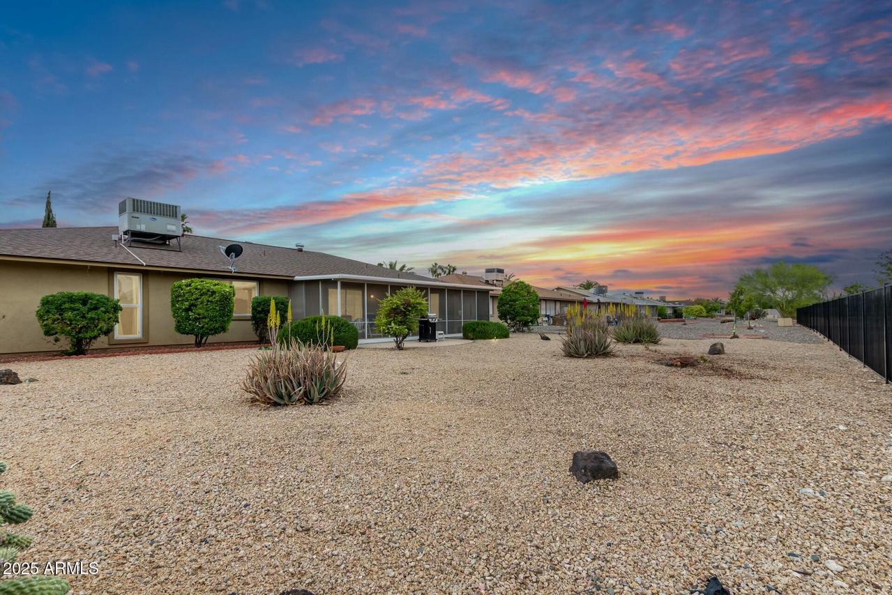 9530 W Country Club Dr., Sun City, AZ 85373