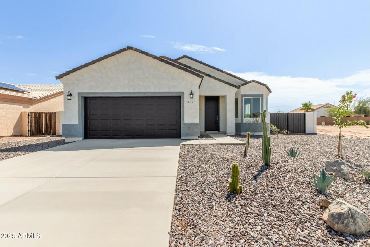 14595 S Redondo Rd., Arizona City, AZ 85123